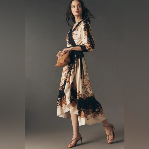 NWT Farm Rio Floral Wrap Midi dress in size Small - Picture 2 of 5